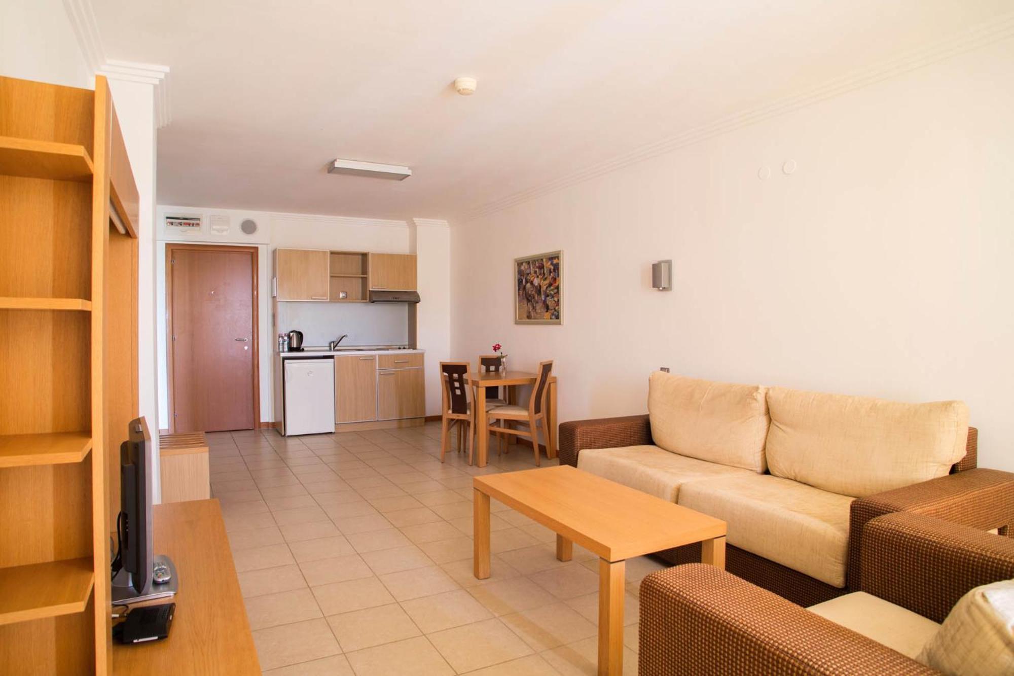 Emerald Beach Resort & Spa Ravda Room photo